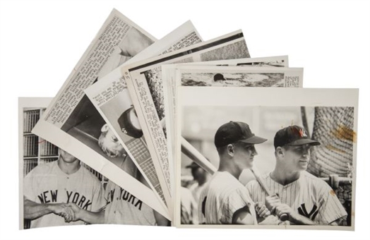 1961 Mickey Mantle and Roger Maris HR Chase Vintage Wire Photo Collection of (7)  